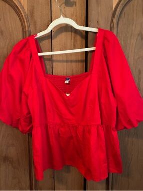 Perfect for Summer…Old Navy Red Square-Neck Puff Sleeve Peplum Top
